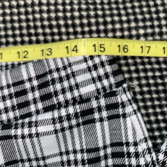 Bar 111 Plaid print flare pants - Picture 6 of 6